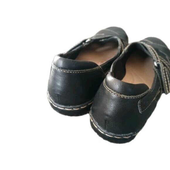 Coquette Dark Academia Mary Jane Flats Comfort Cushion Shoes Sz 8 Flats Clarks - Picture 4 of 6